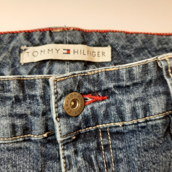 Tommy Hilfiger Jeans - Picture 2 of 4